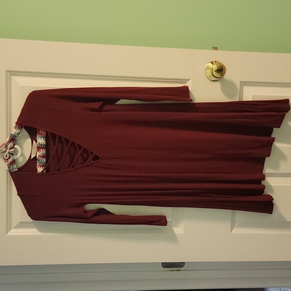 American Eagle Size M maroon dress